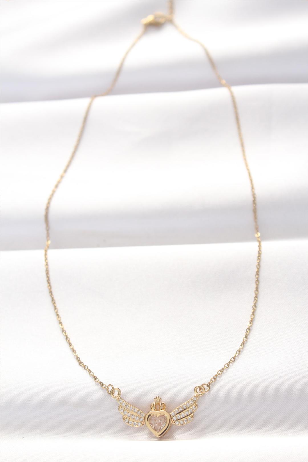 Gold Renk Zirkon Taşlı Kalpli Kanat Kolye