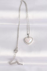 Gümüş Renk Beyaz Taşlı Bombeli Kalp Kolye