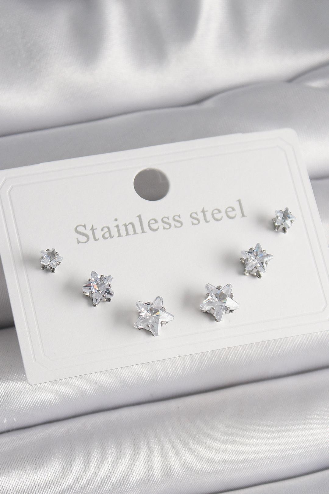 Çelik Gümüş Renk Zirkon Taşlı Yıldız Model Kadın Küpe Seti Clariss