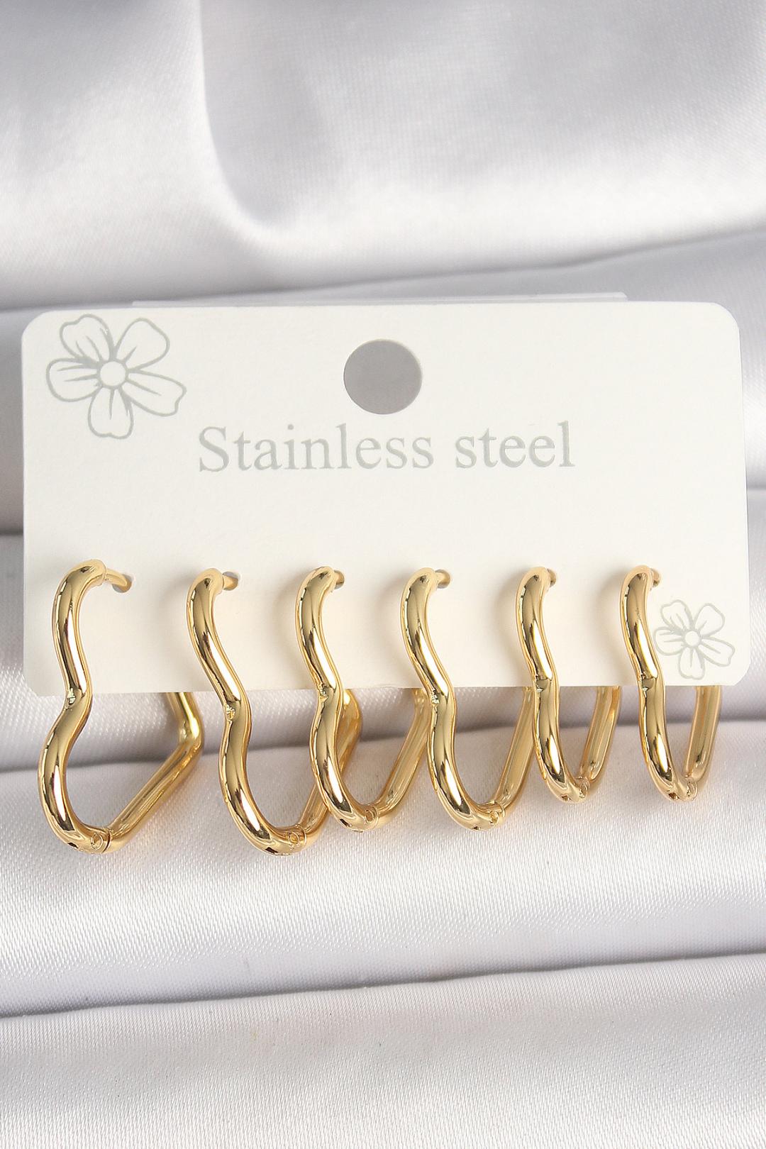 Çelik Gold Renk Kalp Model Kadın Küpe Seti