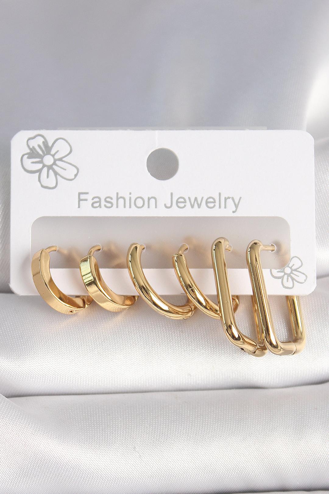 Çelik Gold Renk Kare Halka Model Kadın Küpe Seti