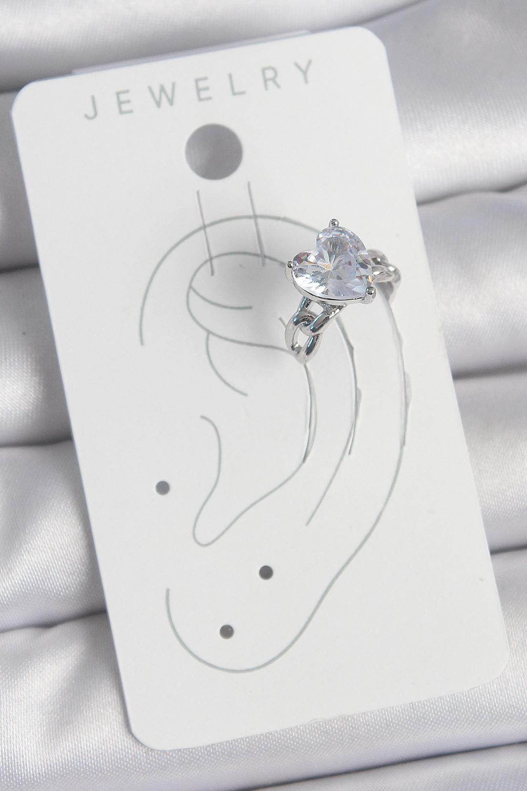 Gümüş Renk Zirkon Taşlı Kalp Model Kadın Kıkırdak Küpe