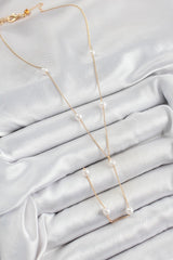 İnci Figürlü Y Model Gold Renk Kadın Kolye