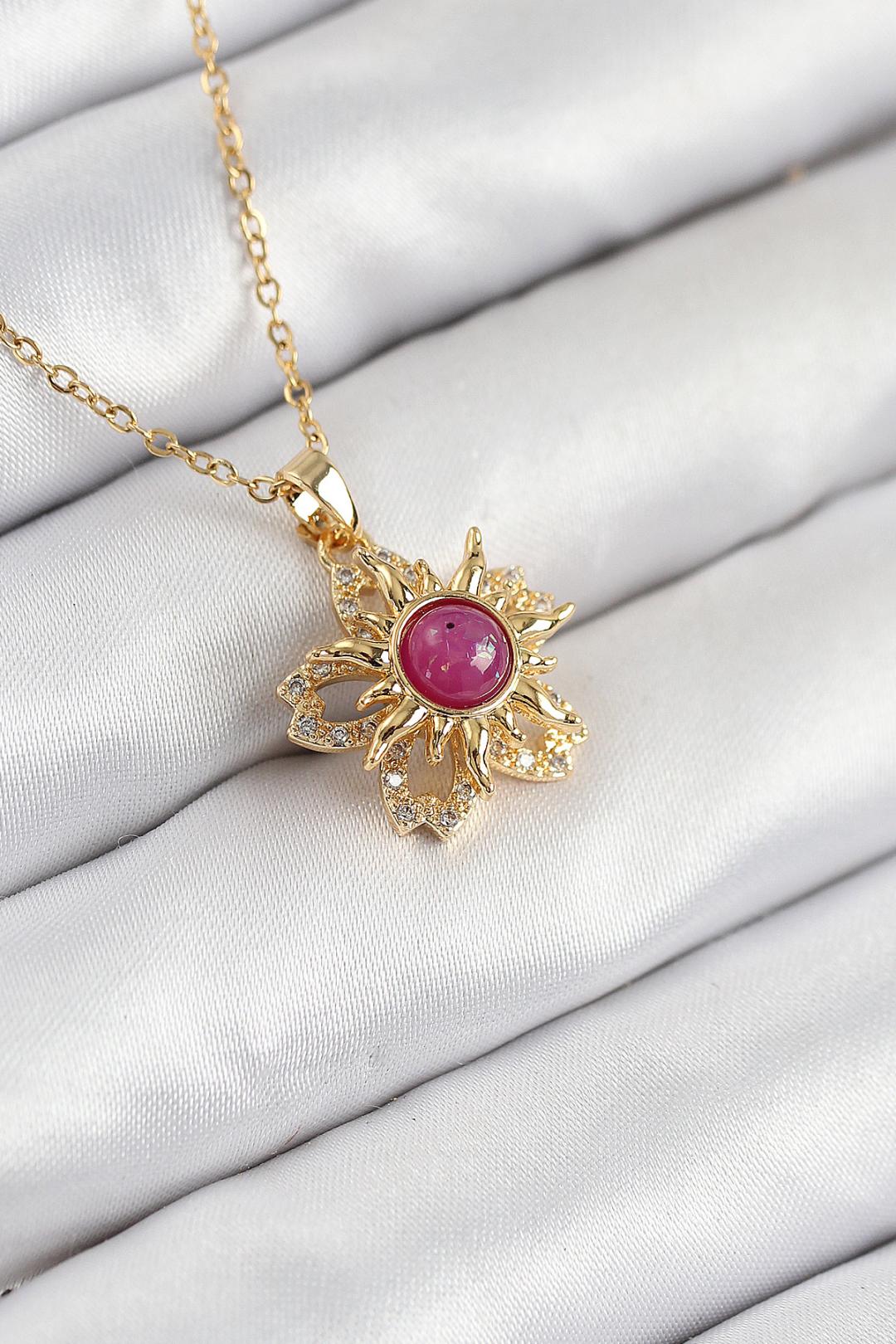 Zirkon Taşlı Döner Güneş Model Gold Renk Kadın Kolye