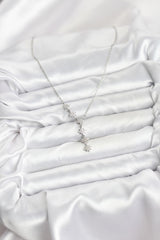 Çelik Zincir Gümüş Renk Kutup Yıldızı Model Kadın Kolye