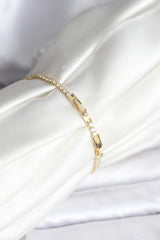 Çiçek Model Zirkon Taşlı Gold Renk Pirinç Su Yolu Kadın Bileklik